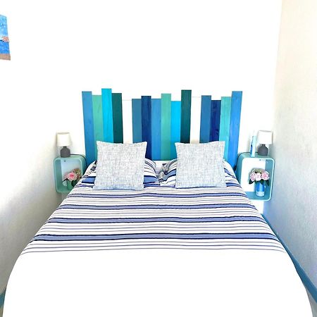 Studio De Standing Climatise, Avec Piscine, Proche De La Mer Frejus Ngoại thất bức ảnh